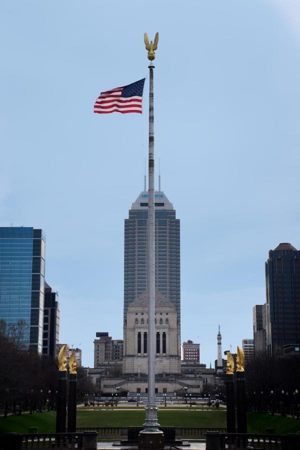 Frontdesk Penn Street Tower Apts Downtown Indy Lägenhet Indianapolis Exteriör bild